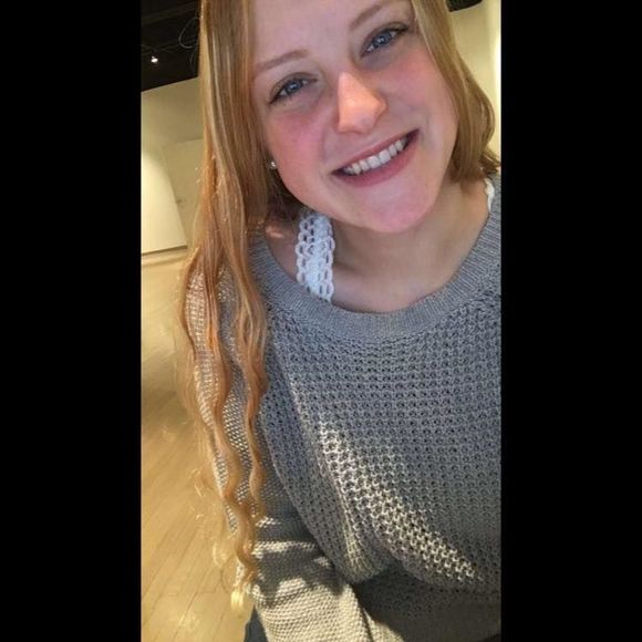 Meet your Posher, Jade - Picture 1 of 1